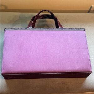 Estée Lauder Burgundy Women's Makeup Travel Case